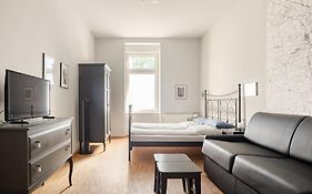 Nap Club - Stylish & Quiet Base In Vibrant Kiez